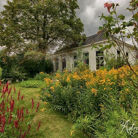 Koningin Van Pieterburen Bed & Breakfast Exterior photo